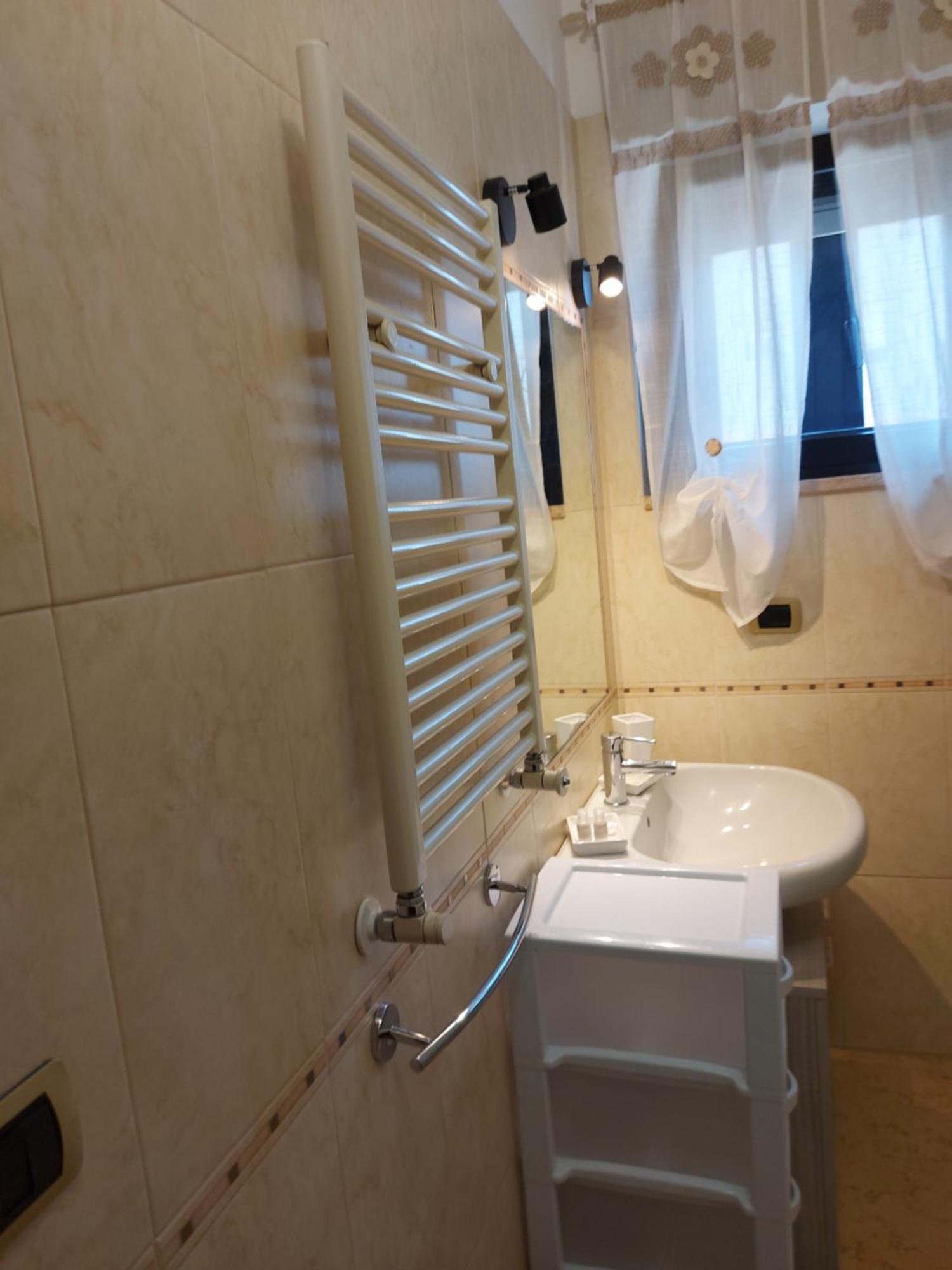 Arco Dei Tramonti Apartment Bari Exterior foto